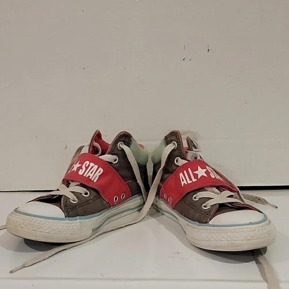 KIDS CONVERSE ALL STAR‎ SNEAKERS (sz 13)